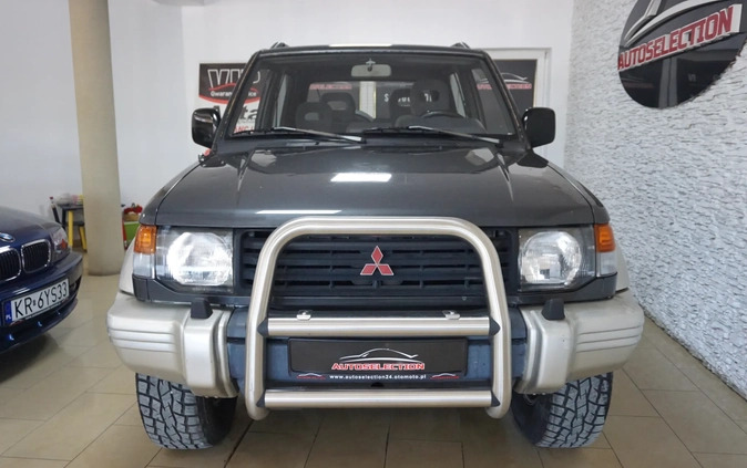 Mitsubishi Pajero cena 28900 przebieg: 271353, rok produkcji 1991 z Bukowno małe 742